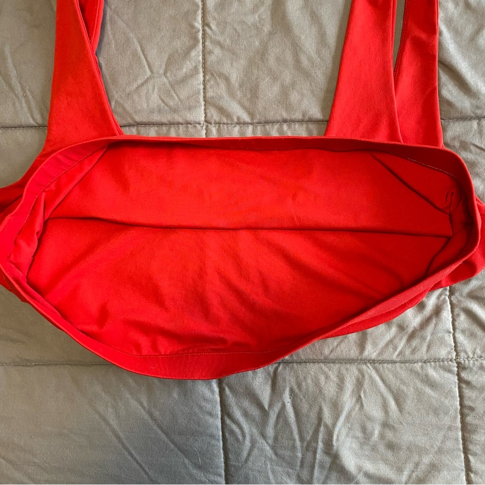 Fabletics 3X Women’s Red Sports Bra EUC Activewear Sporty Athletic Athleisure - Picture 7 of 9